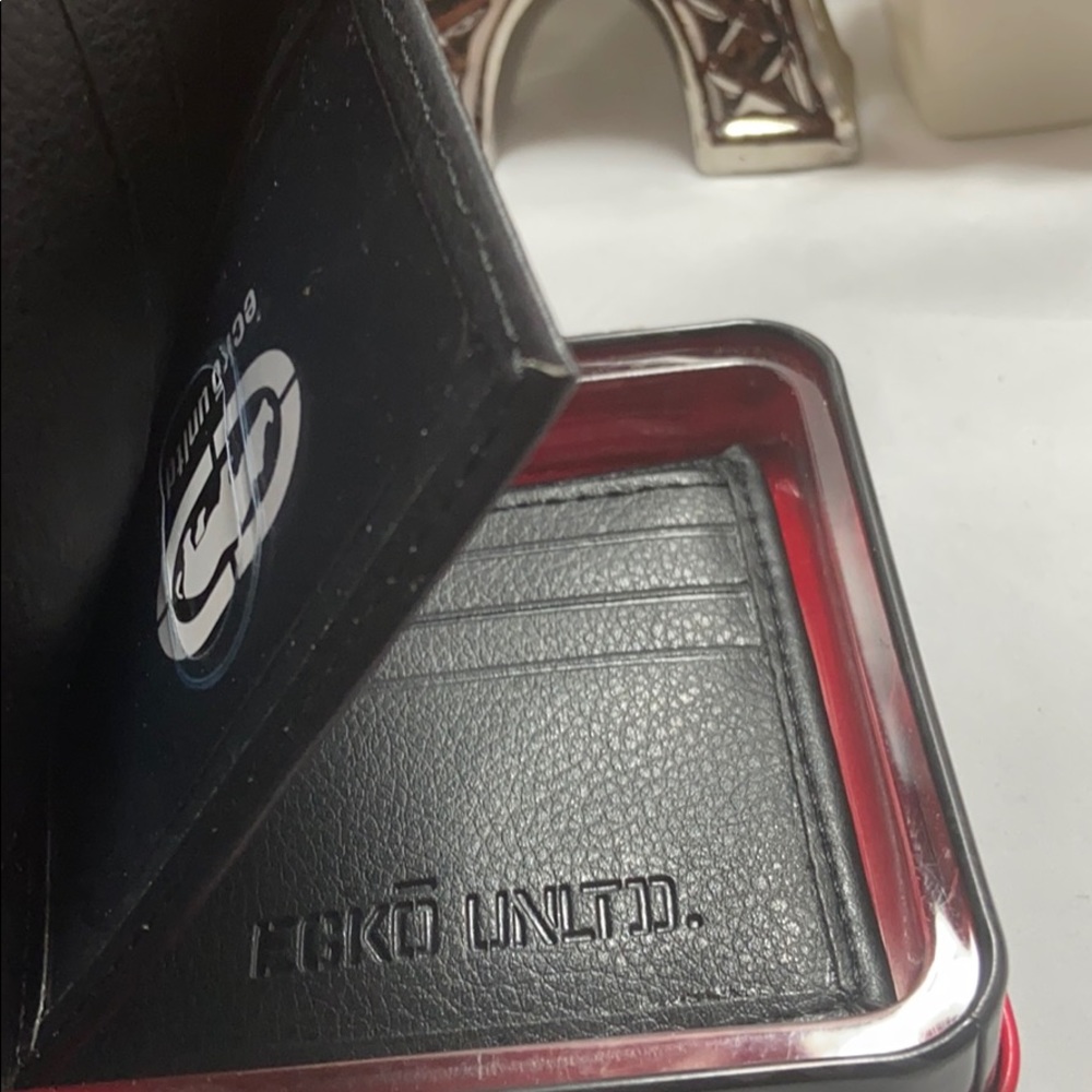 Ecko Unlimited Mens Wallet in Case - Picture 8 of 8